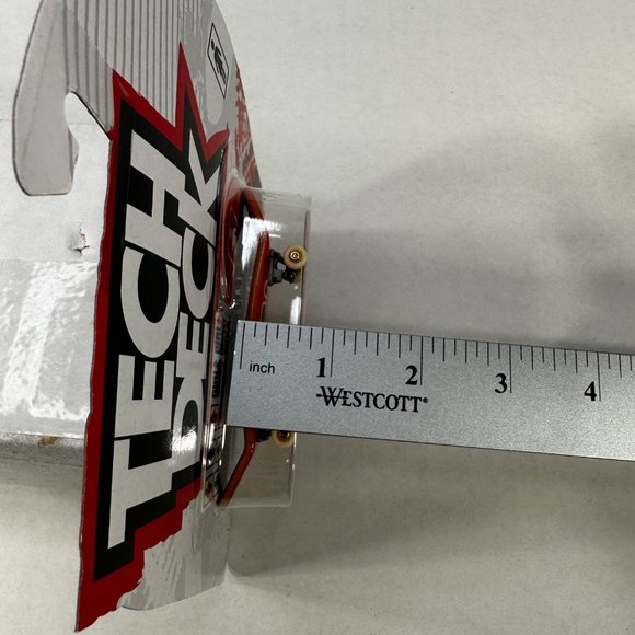 Tech Deck Girl Skateboard Company Red Niels Bennett Common Fingerboard New - Picture 10 of 10